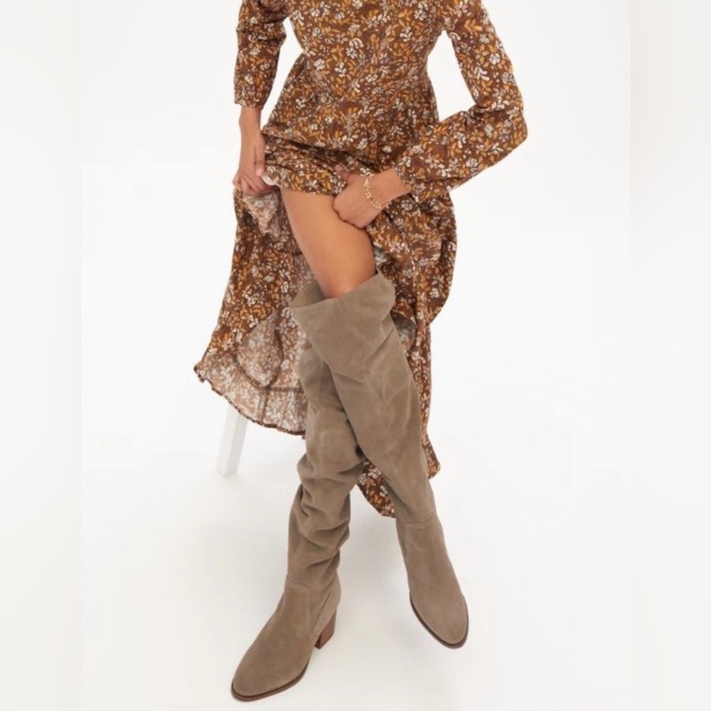 Liendo by Seychelles - Clearwater over the knees taupe suade boots.